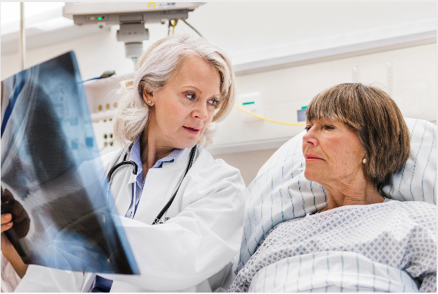 KPDOR's tweet photo. Study led by @KPDOR @kpnorcal @PermanenteDocs in @JAMANetworkOpen finds few patients with #subsegmental #pulmonaryembolisms #PE qualify for or are treated with surveillance, as recommended by @accpchest guidelines. #emergencymedicine #bloodthinners
Story: https://t.co/UcukPRjZ7j https://t.co/SjhERG5V9s