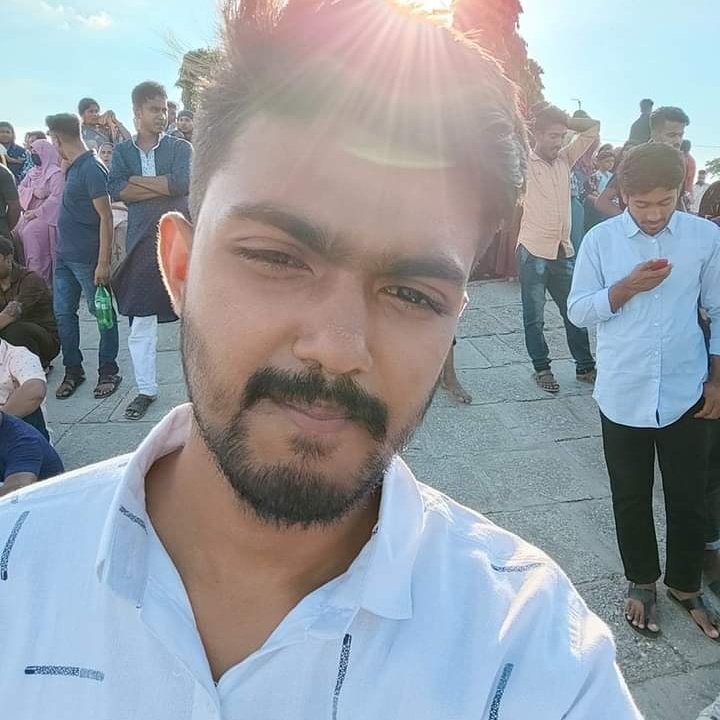 Street_Bo_y's tweet photo. #NewProfilePic https://t.co/L00FMCdU2F