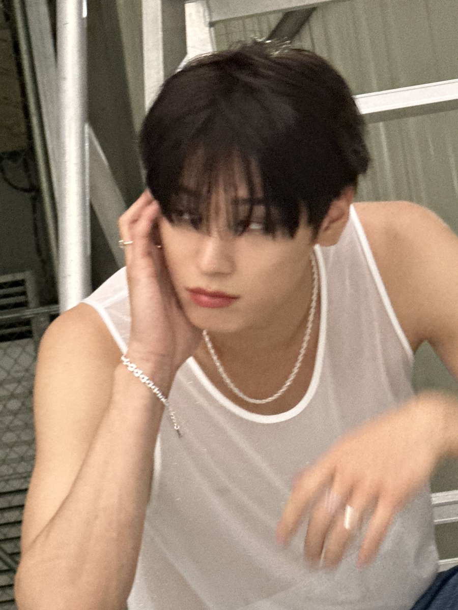 THE BOYZ (더보이즈) tweet media