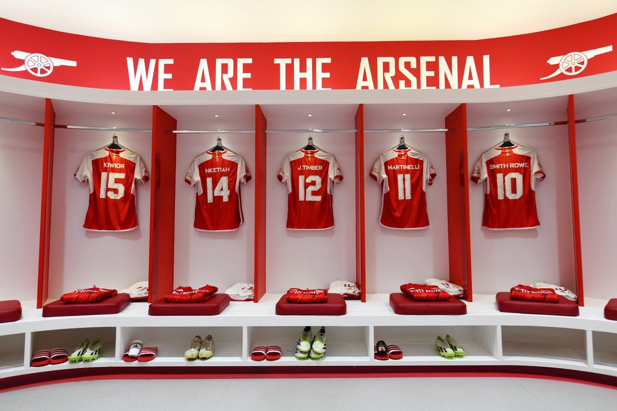 afcstuff's tweet photo. Emirates Cup ready. 👊 https://t.co/bwVQpjs0U2