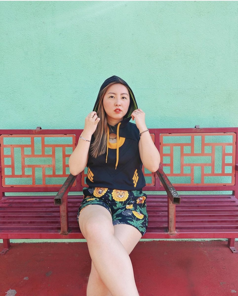 Her Universe tweet media