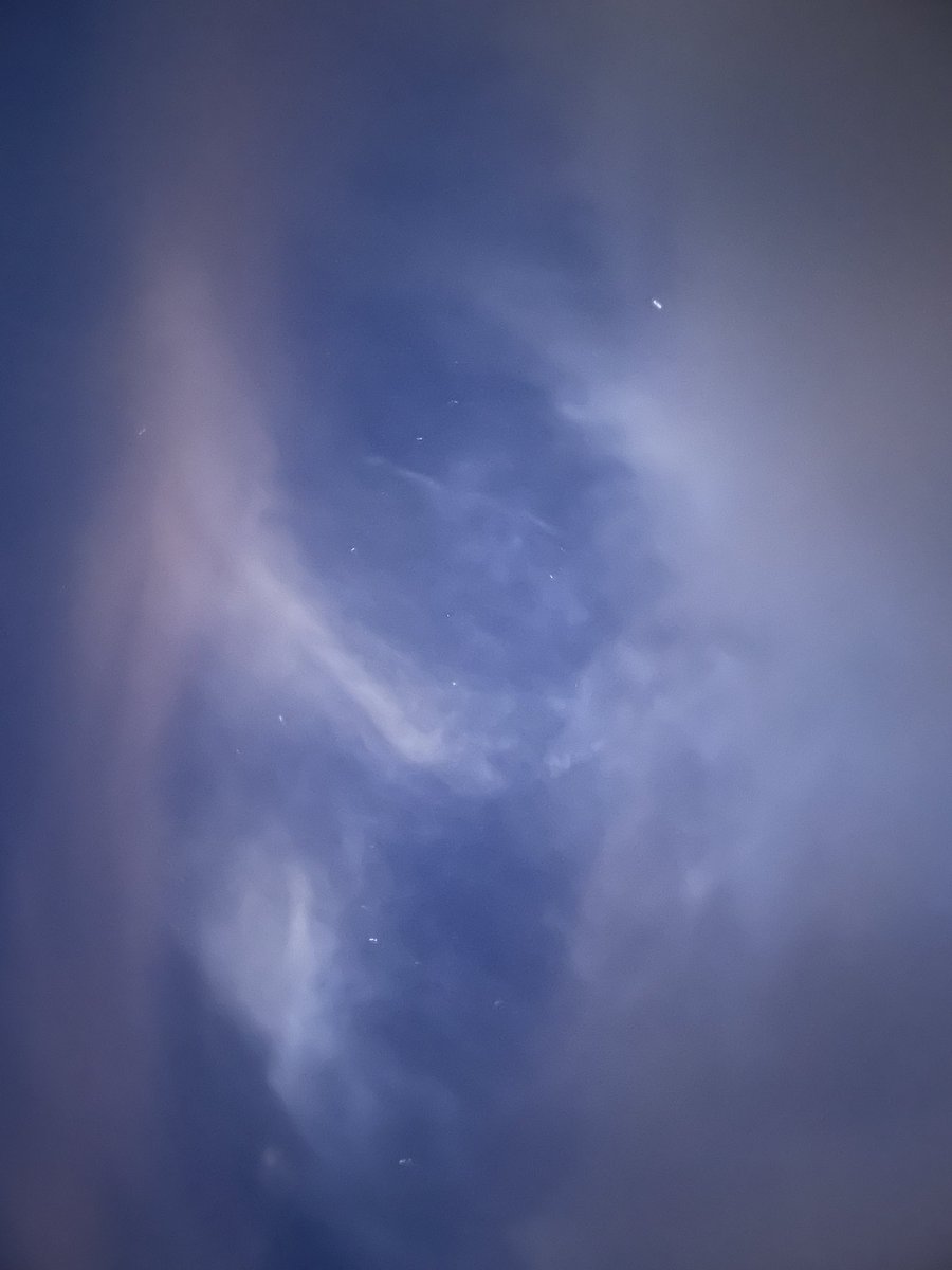 #sunset & #moonrise of the #Fullmoon #SturgeonMoon2023 #SturgeonSupermoon as well as some wonderfully colorful & wispy clouds amongst the stars