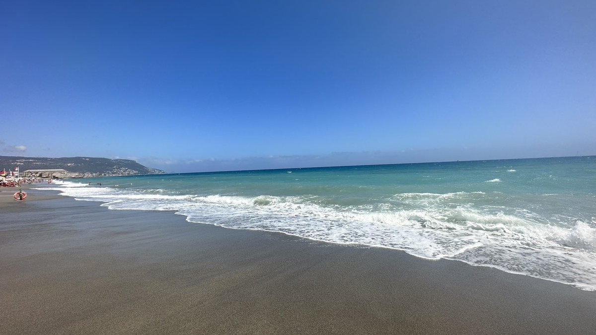 Ein wunderbarer letzter Tag.
Diese Ferien nach einem Jahr haben Energie gegeben.
#HOLIDAY #italien #vatertochter