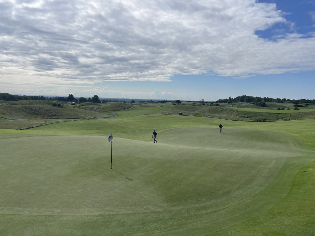 Sam McKee tweet media