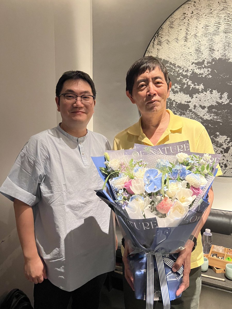 chrissonghk's tweet photo. Happy birthday to #BeiDao #北島! https://t.co/4WK5bQ7pPR