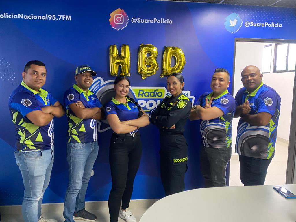 SucrePolicia's tweet photo. 🎉"Feliz y Bendecido Aniversario"
Cumplimos 40 años ofreciendo un Servicio de calidad y destacado en las diferentes Ciudades nuestro país, en representación de la Prensa Informativa de Nuestra Policía Nacional.

#DiosYPatria https://t.co/9tA1wed08z