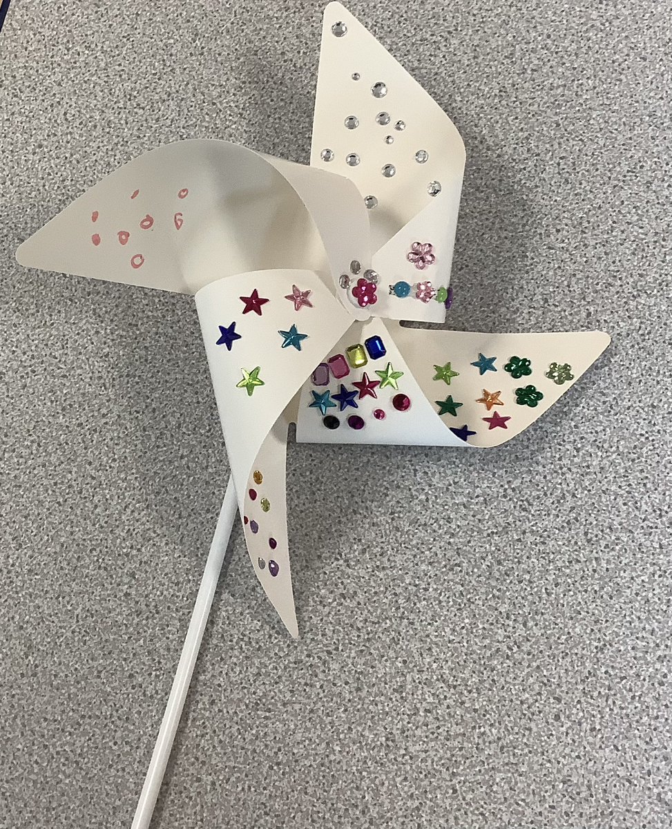 OABroadoak's tweet photo. Some of the crafts the children #madetoday https://t.co/2X5QusZezE