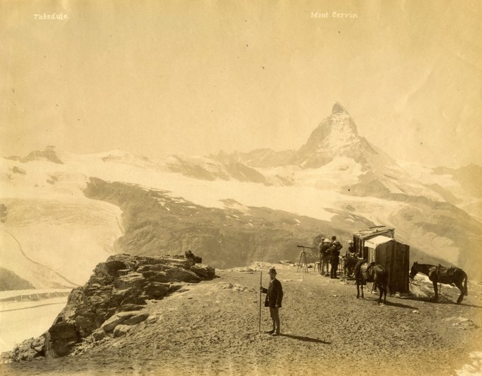 royalsociety's tweet photo. Born #OnThisDay in 1820 was John Tyndall FRS. He published over 147 papers, discovered the Tyndall effect, and his work on glaciology and radiation led him to demonstrate the connection between atmospheric CO2 and heating, or the greenhouse effect. https://t.co/xpboBG8deo https://t.co/OtnnMV0gOx