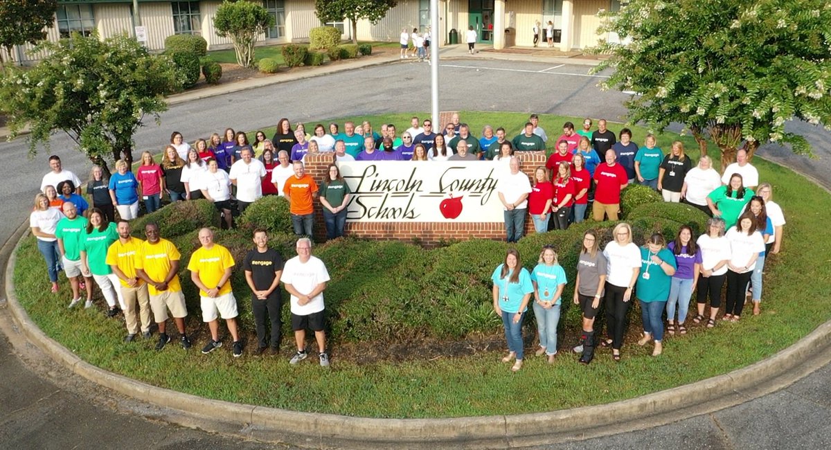 Im going to brag on <a href="/NC_LCS/">LCSNC</a> ed. leaders in this photo. I trust these M&amp;W w/ the lives of 11,700 Ss&amp; 1,300 staff in order to create better outcomes each day. They ❤️ kids, are fair, expect the best from folks,&amp;cheer louder than anyone else. I ❤️ leading &amp;growing w/ them.
#engage