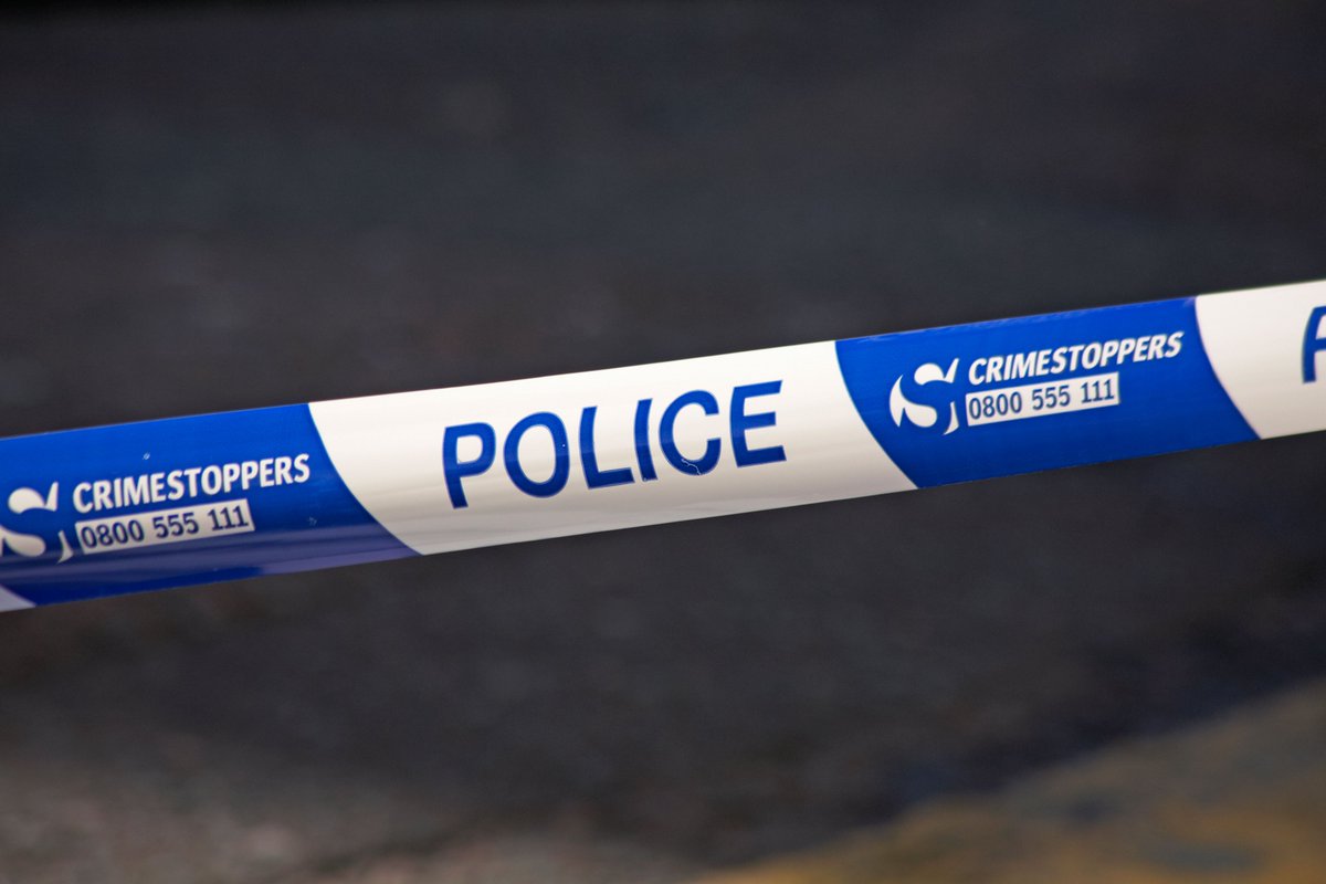 Detectives have been given more time to question a man on suspicion of murder in Portsmouth. An 18 year-old man was found with stab wounds on the steps of Portsmouth Guildhall on Saturday #CapitalReports