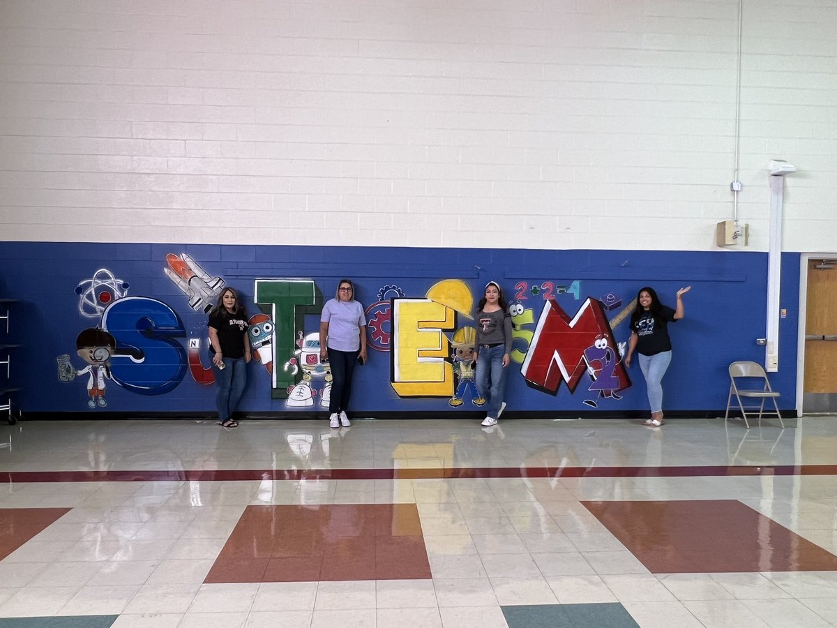 #Favorite spot since lunch time is always everyone’s favorite part of the day 
<a href="/MariaRa44195260/">Maria Ramirez Garza</a> @SaenzShadiana <a href="/garcia99744/">Aida Garcia</a>
#buildingpease#TeacherteamBuilder #Impact <a href="/PeaseMustangs/">Pease Elementary</a>