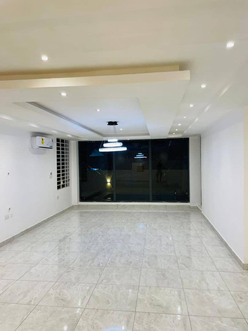 LUXURYBUILDING's tweet photo. Not an ordinary Home, 4-Bedroom house selling now at East Legon. 

Going for $350,000

Contact us for more details. 
☎️+233552310426

.

.

.

.

Ghana Accra Partey Ecowas Africa Burkina Arsenal Arteta Salisu Kudus Brazil Russia Niger Fabio saka Addo kante Fabri https://t.co/OEmv7yht2S