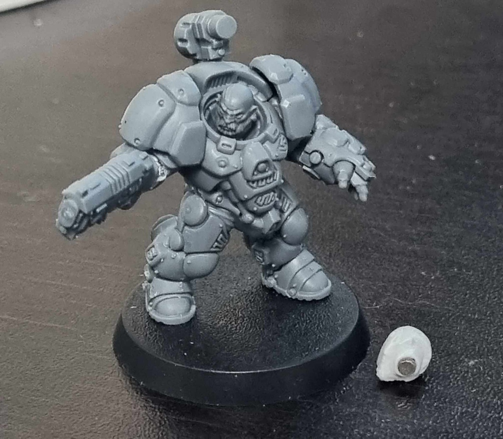 Anvil_Industry's tweet photo. #WIPWednesday : This week Staffer Liam has been working on using Magnets to make their models tournament legal with a simple swap!
#anvilindustry #anvilindustries #tabletopgaming #miniatures #28mmscale #heroicscale #wargaming #resin #bits #bitz #sneakpeek #gamesworkshop https://t.co/w0u4nY5ZVG