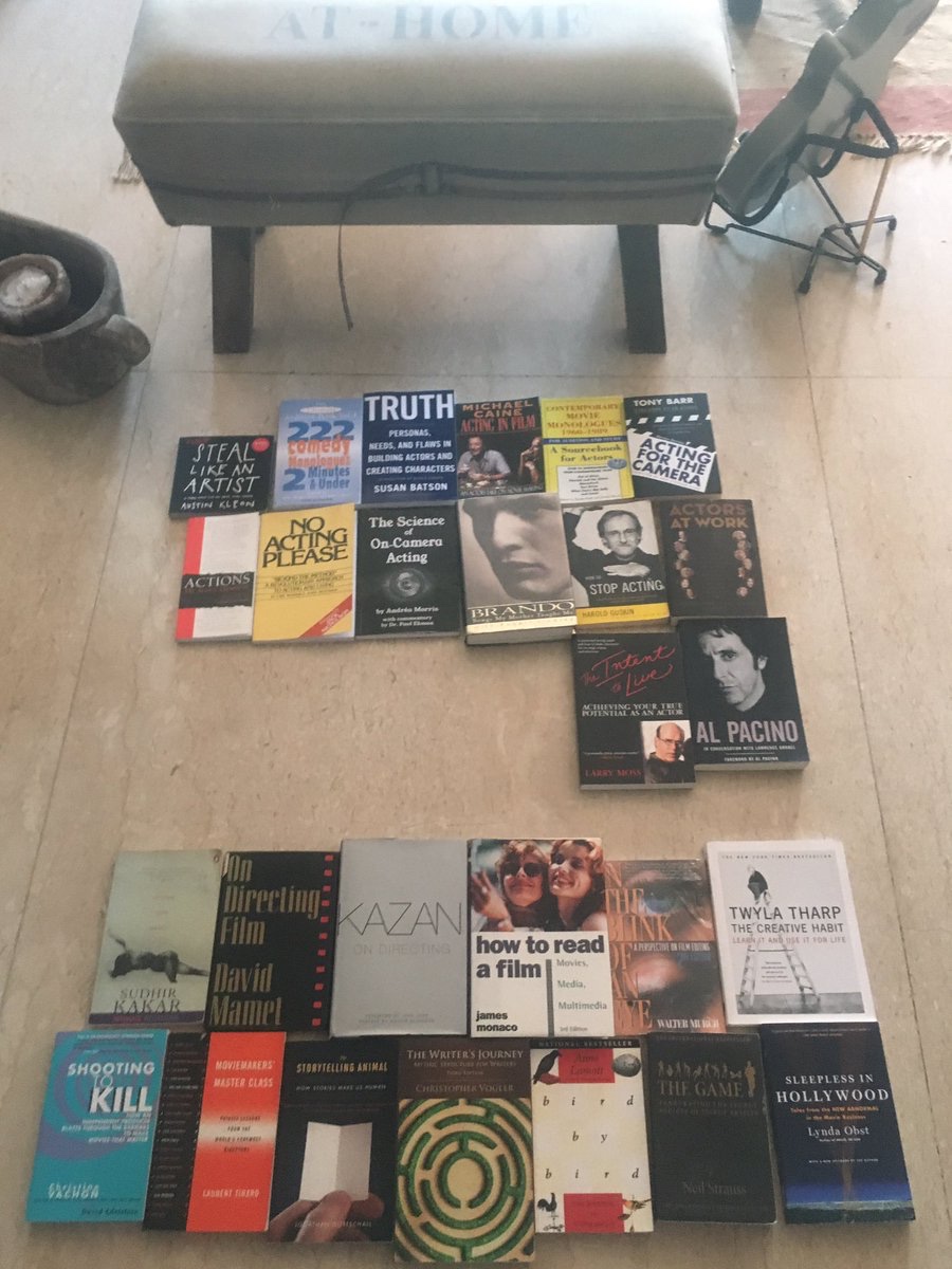 ChandraNandi3's tweet photo. Sushant Love For Books are beyond anything &amp; everything... An avid  reader. 🙂❤🦋✨

#SushantSinghRajput 💫

@itsSSR https://t.co/sOi35pPUEU