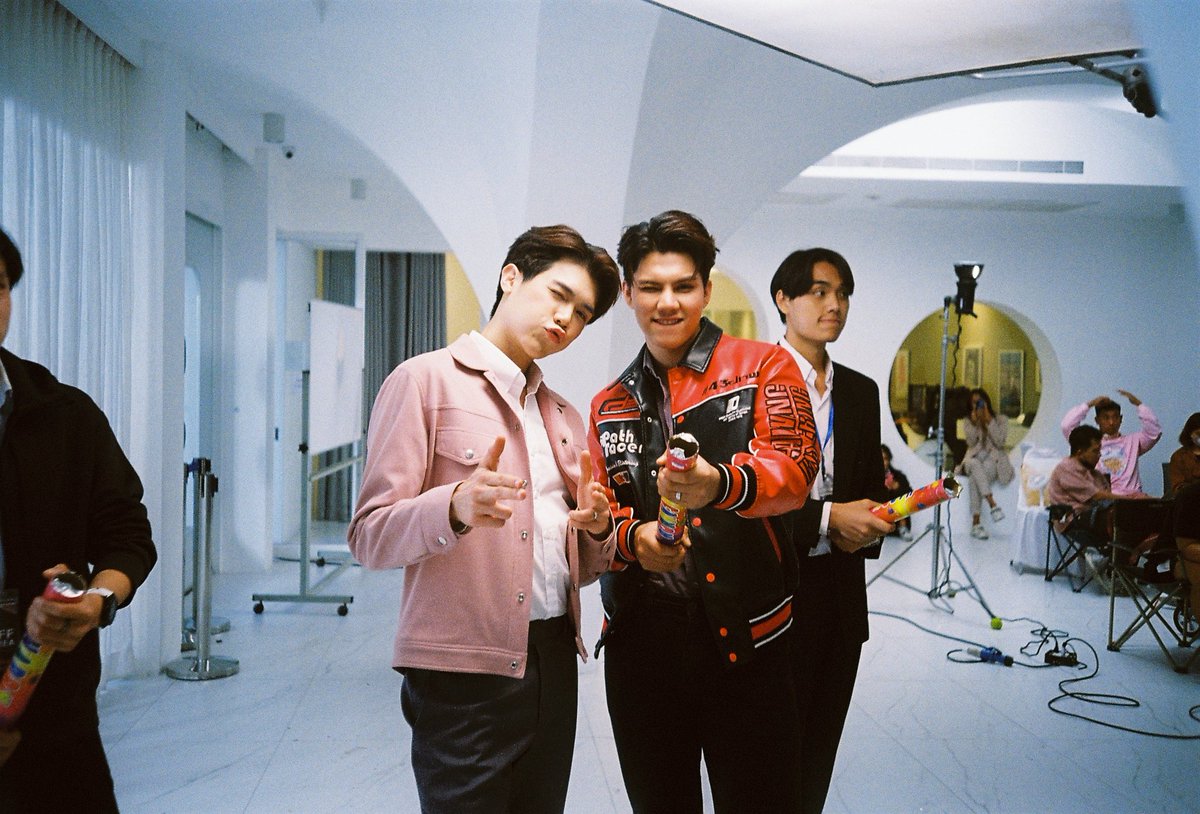 stringnayyy's tweet image. #WeddingPlanEP3
เปปเปอร์ชู้ต โดย พระพาย สกาย นะงับ