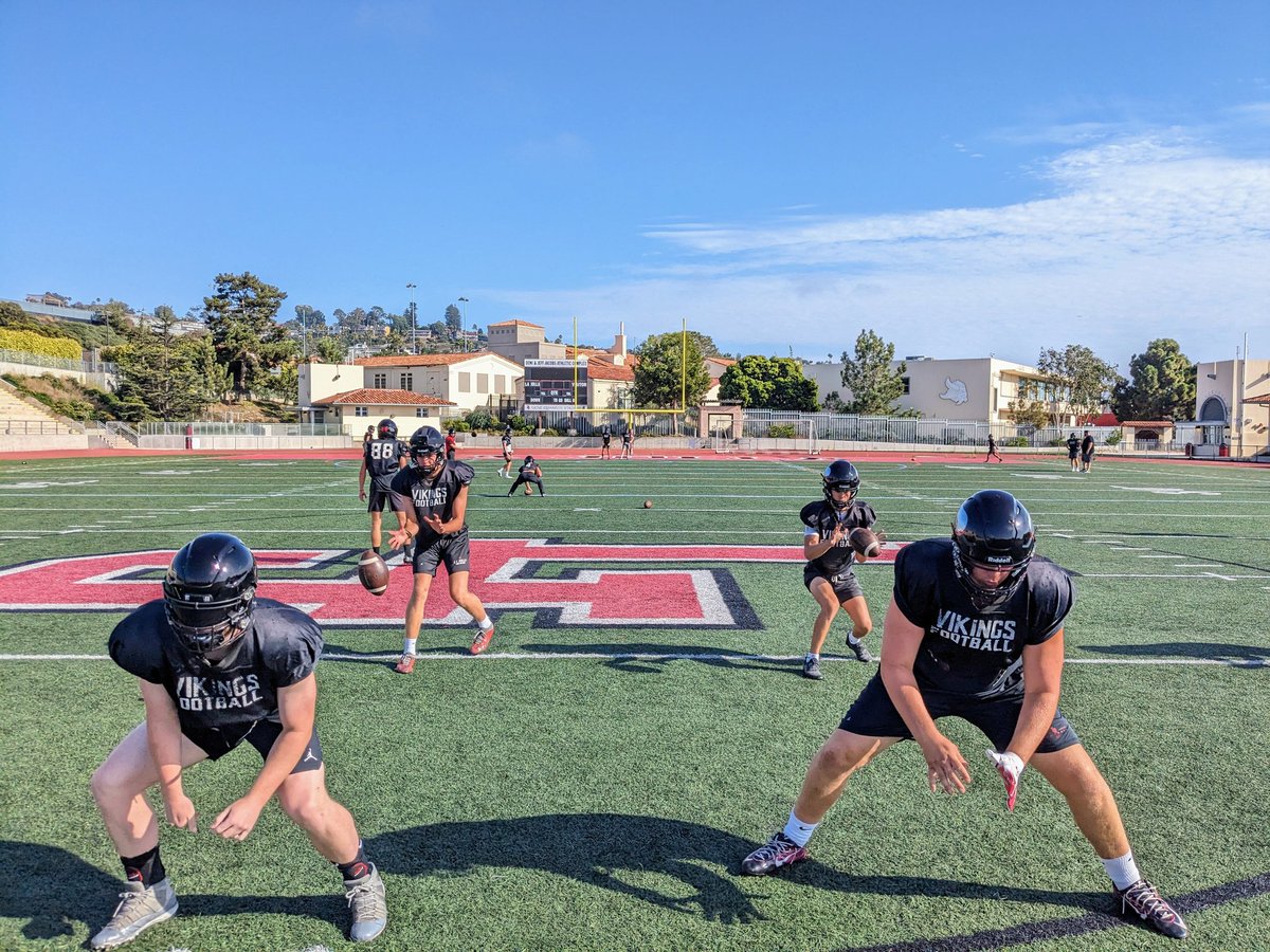 Tyler Roach (@coachroachlj) on Twitter photo Pre Practice Center/QB Exchange in America's Finest City 💎
It's Football Season at the Beach 🏝️
#sailtheship <a href="/LJHSVIKINGFB/">La Jolla Vikings Football</a> Pre Practice Center/QB Exchange in America's Finest City 💎
It's Football Season at the Beach 🏝️
#sailtheship <a href="/LJHSVIKINGFB/">La Jolla Vikings Football</a>