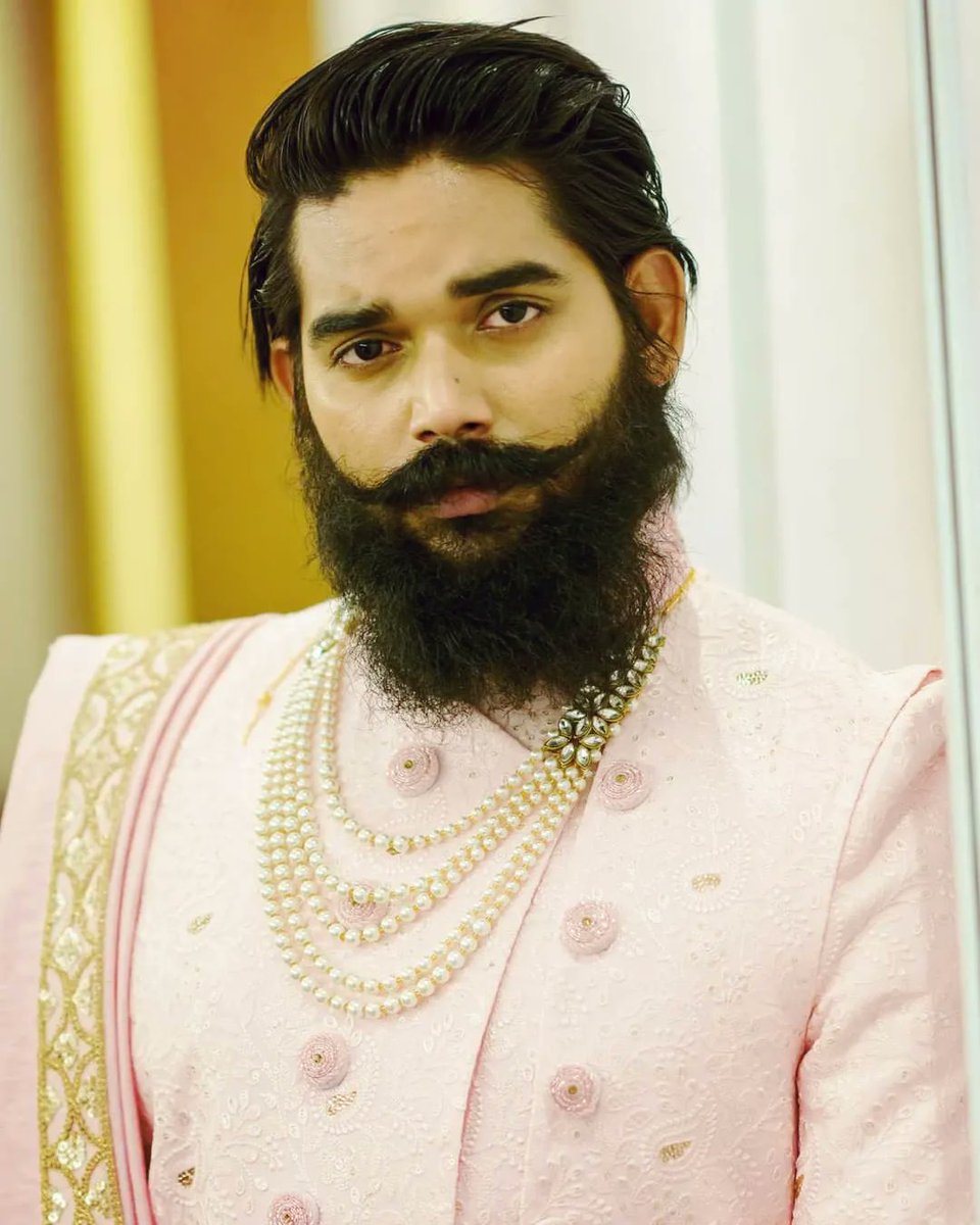 theshiv01's tweet photo. #rajputthewarriors film will be coming in 2025!Keep supporting Everyone!Shaadi mein sbysdg paheno!Laugh more &Love you!❣️👆🏻💐
#shivanatics ❣️
#jaimaababa #actorslife #rajputthewarriors #insanshiv #attitudestar #everydaynewlife #shivendrasinghrajput #sbysdg #shaadimeinsbysdgpaheno https://t.co/0TLdzWdvc8