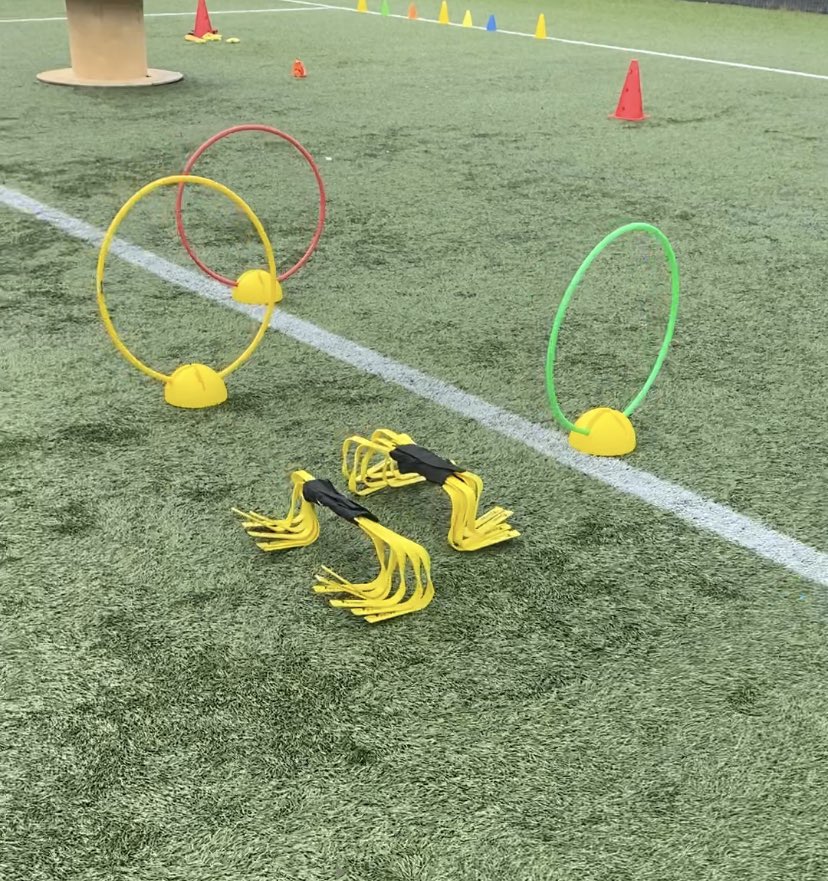 PAPSProject2022's tweet photo. Hundreds of children and adults enjoying the free activities provided. 

What started out as this (1st few photos) turned into this (last few photos) !! An obstacle course designed and enjoyed by the children themselves. https://t.co/EONdMwXY7E