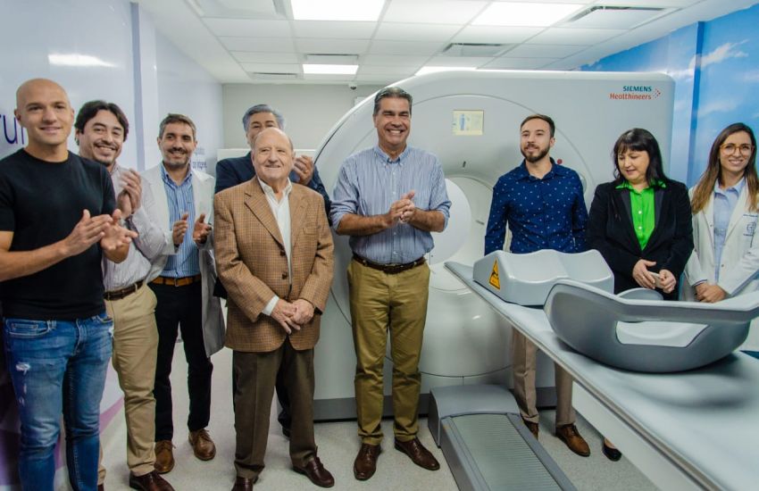 ViveBasail's tweet photo. EL CONSULTORIO RADIOLÓGICO RESISTENCIA (CRR) INAUGURÓ UN TOMÓGRAFO DE ÚLTIMA TECNOLOGÍA PARA LA PROVINCIA https://t.co/DEl6O8kCn3 a través de @vivebasail https://t.co/YSBqB7PJFZ