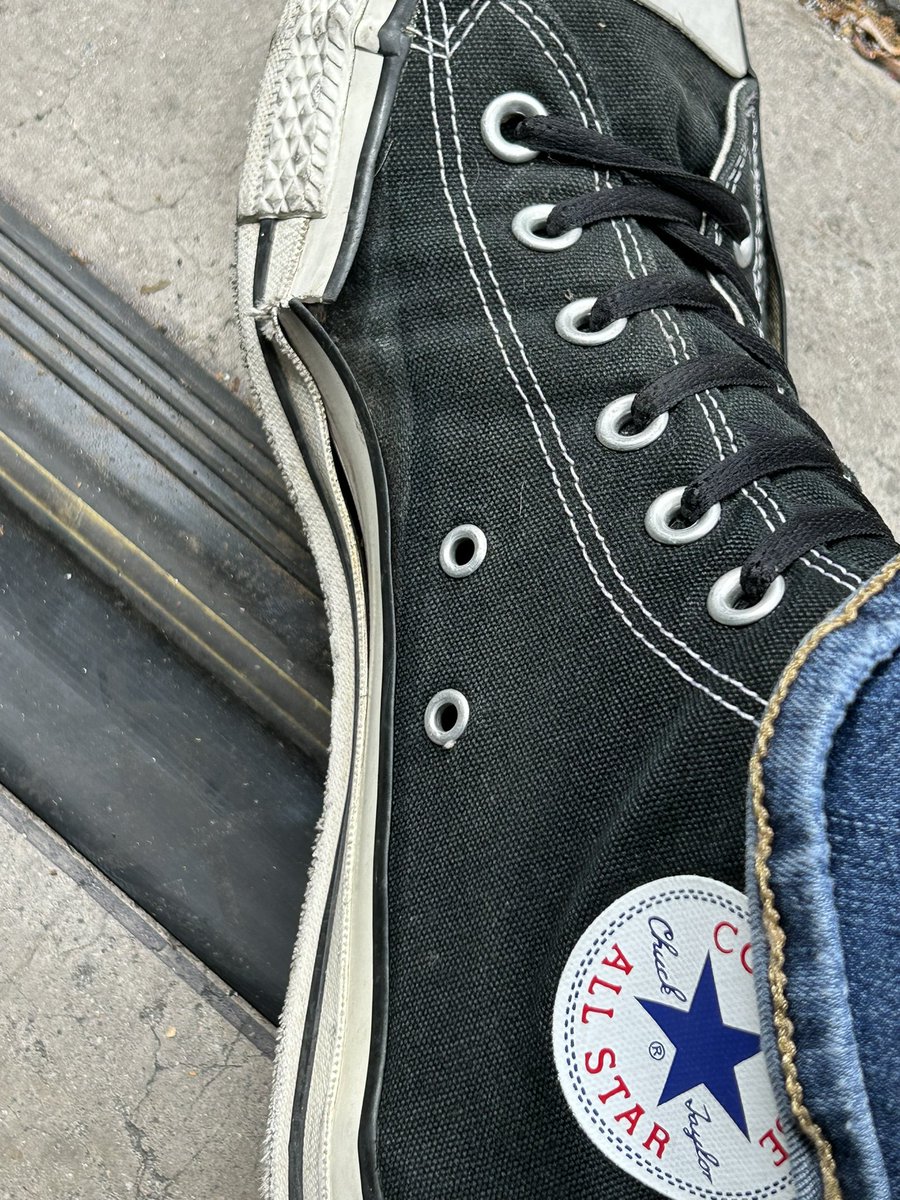 phxcoyotesrule's tweet photo. @Converse one would think after almost 100 years of making shoes this would have been addressed. I have at least 20 pairs and they all split here. Been wearing them all my life but it’s frustrating. #converse #chucks #chucktaylors #allstars #shoes #bestshoesever #sneakers https://t.co/cJ9hmTTvor