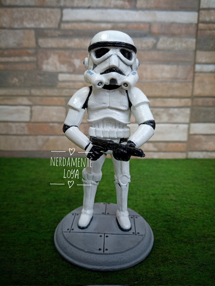 nerdamente_loya's tweet photo. Pedido a Nerdamente LOYA
#glam #Nerdito de 15 cm de #Stormtrooper #StarWars
Con base de madera pintada.

@Razzonia 🙌🏻

#Emprendimiento 🤓 https://t.co/DjNmoKl7TS
