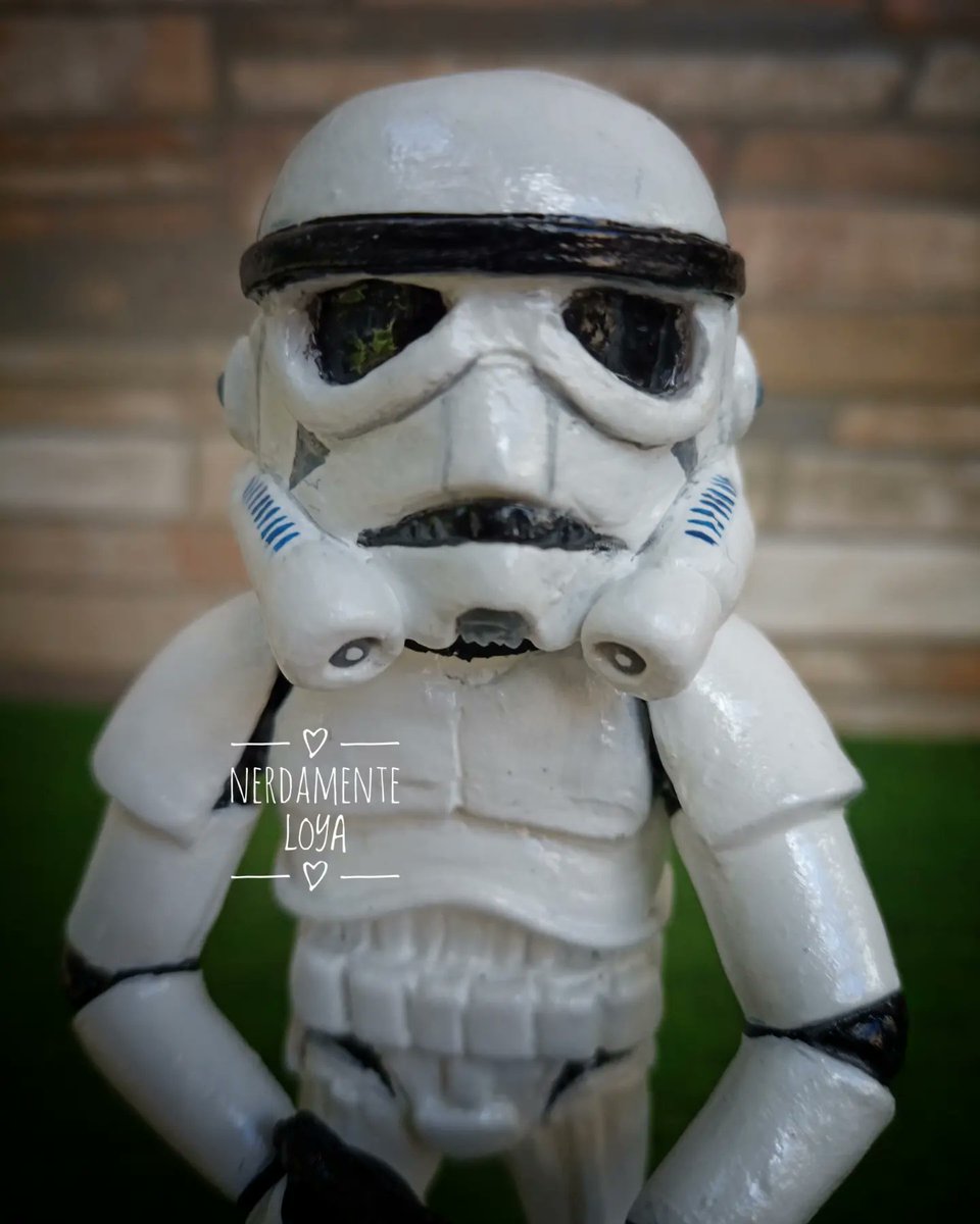 nerdamente_loya's tweet photo. Pedido a Nerdamente LOYA
#glam #Nerdito de 15 cm de #Stormtrooper #StarWars
Con base de madera pintada.

@Razzonia 🙌🏻

#Emprendimiento 🤓 https://t.co/DjNmoKl7TS