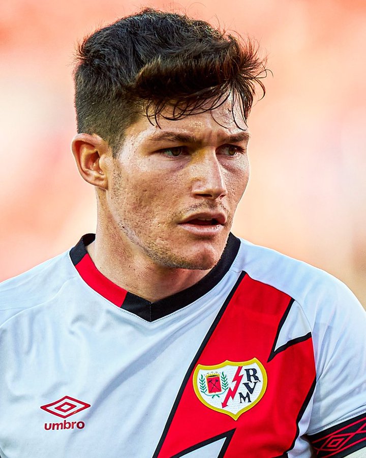 MadridUniversal's tweet photo. Fran Garcia had no muscle injuries in the three years he spent at Rayo. 

— @relevo https://t.co/KAoABJIwEe