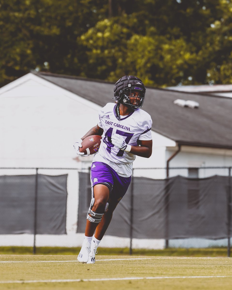 ECUPiratesFB's tweet photo. Day 1 📸 https://t.co/d4BaoBG4Oe