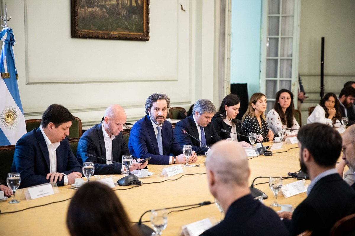 Santiago Cafiero tweet media