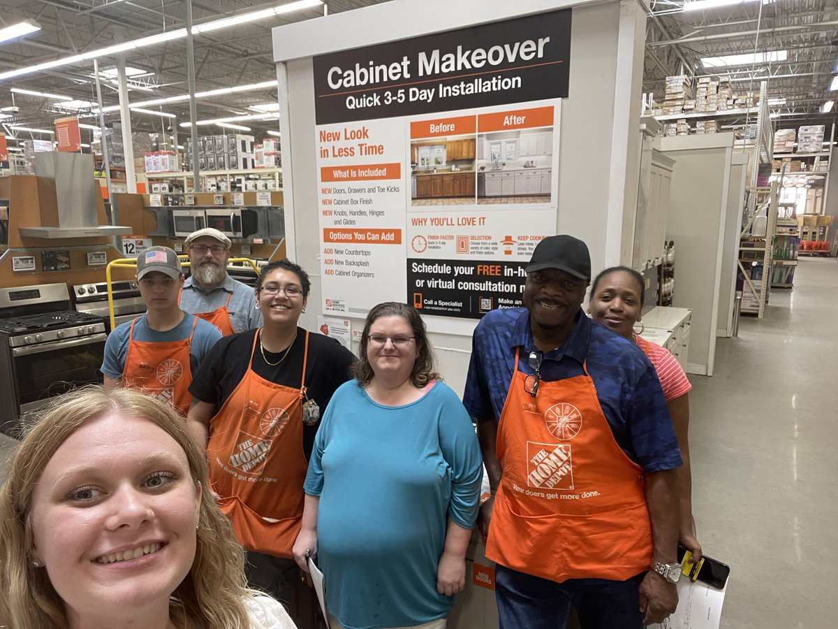 BrooklynW_THD's tweet photo. I got to do Group and roaming Pks in Columbus GA and of course love on our Orange fam. π§‘ #Leadsequalsales #JUSTASK #DoMoreWithMakeover #ServicesStocksStores π°πΈ@KenBaer1 @Capezza @TaraTuckerTHD @stewy_stew @HDIMakeoverMike @TJSanders61 https://t.co/gzuZxmKxJK