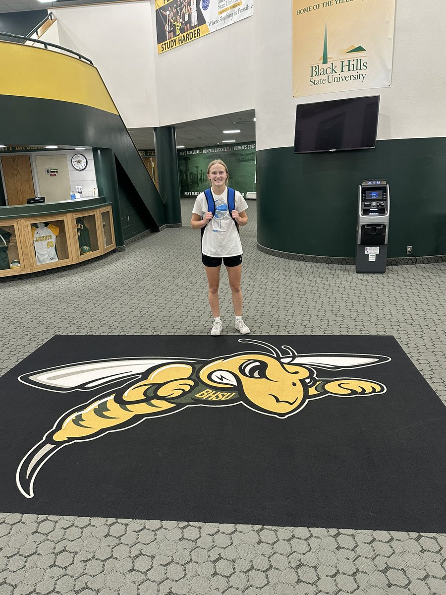 Thanks so much <a href="/CoachNore/">Mark Nore</a>! I had a blast at camp! Thank you for this great opportunity! @HopeBonlander <a href="/BHSUWBB/">Black Hills State WBB</a>