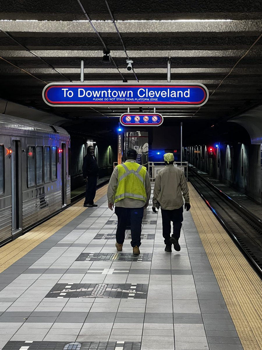 BrownsHuddle's tweet image. I have arrived in The Land! Let's go!
#JoeThomas #Browns #BrownsTwitter