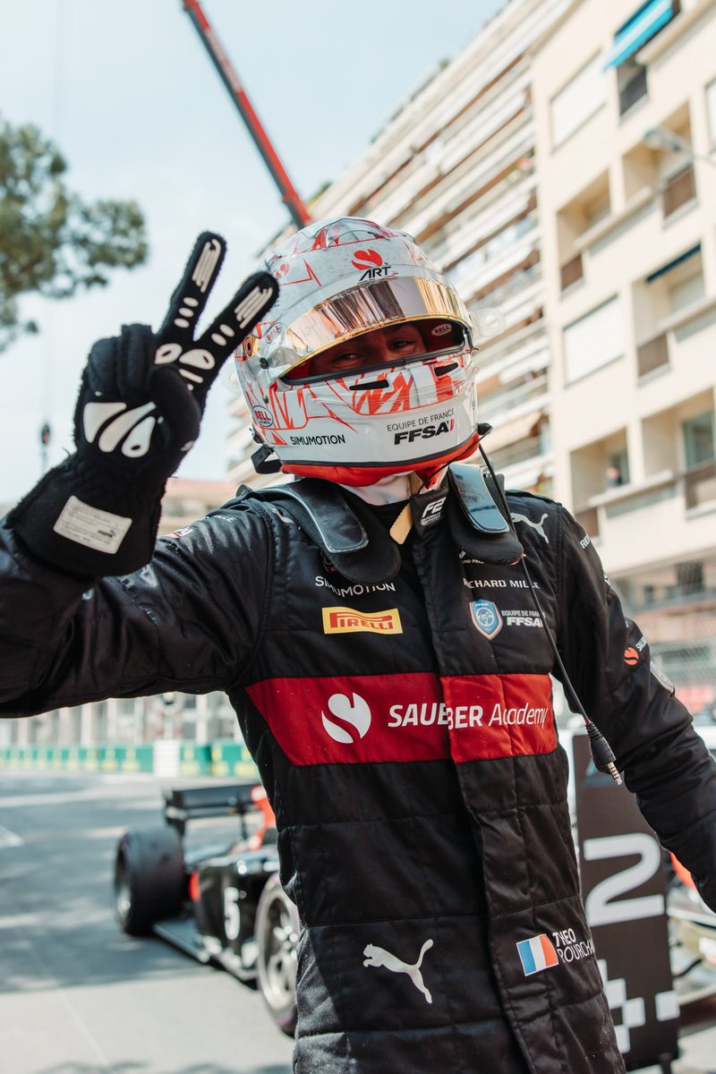 TPourchaire's tweet photo. 2023 part 1 ✅

9 podiums / 1 pole position / 1 victory &amp; leading the driver’s championship. 

More to come 💪🏻 https://t.co/vBjhWdFHFN