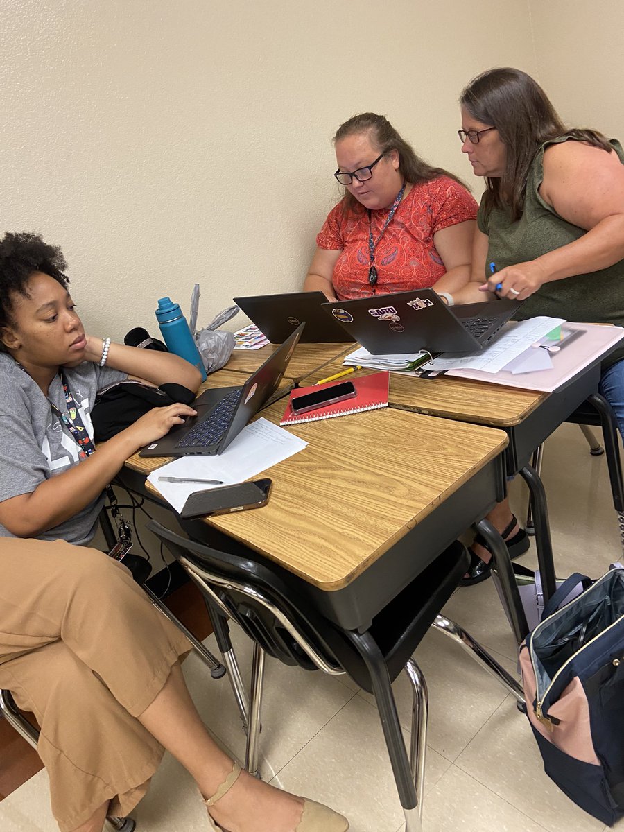 williams8178's tweet photo. Science District PLC Collaboration! Teachers collaborated, discussed upcoming units, and planned their first two weeks of instruction with their grade level this morning! #LSChat
#LSScience #PLC #LifeLeader #Collaboration #4EssentialGoals https://t.co/ooTecCG3m6