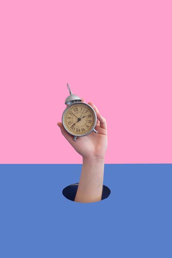 bimedotcom's tweet photo. Times New Plural – The Multiple Temporalities of Contemporary Life and the Infosphere 
https://t.co/iHifiDJ4M2🖋️@tmoams @david_bawden via @InfMatters h/t @Floridi
#Time #Infosphere #Information #Temporalities #TimeLiterracy 

☑️“[T]he problem of time is inseparable from that of meaning. Time is the fundamental medium and condition of human meanings. It is the finitude of that element which is the ground of all existential quandaries” (Hoffman, 2009, p. 182).
☑️The ‘infosphere’ is a concept introduced by the contemporary philosopher Luciano Floridi and describes an informational reality that includes both analogue and digital experience (Floridi, 2010). 
☑️Enabled by ICTs, this is a revolution that, while often coming under the commonly evoked “digital revolution,” is indeed a time-based revolution. 

cc @PerBBerggreen @sallyeaves @mvollmer1 @nigewillson @JagersbergKnut @sonu_monika @enilev @EstelaMandela @enricomolinari @Analytics_699 @AndrewinContact @Nicochan33 @TarakRindani @BetaMoroney @dinisguarda @JohnNosta @Shi4Tech @jeanyvesgonin @KanezaDiane @RamonaEid @MaiaGabunia @tlloydjones @mikeflache @amalmerzouk @Khulood_Almani @AMontespan @lavalette @gerald_bader @TheAIObserverX @FernandaKellner  @EvaCaletkova @baski_la @Eli_Krumova @CurieuxExplorer @ChuckDBrooks @smaksked @Corix_JC @maponi @FatimaBo @RLDI_Lamy @tobiaskintzel @jeancayeux @pchamard @drsharwood @theomitsa  @globaliqx