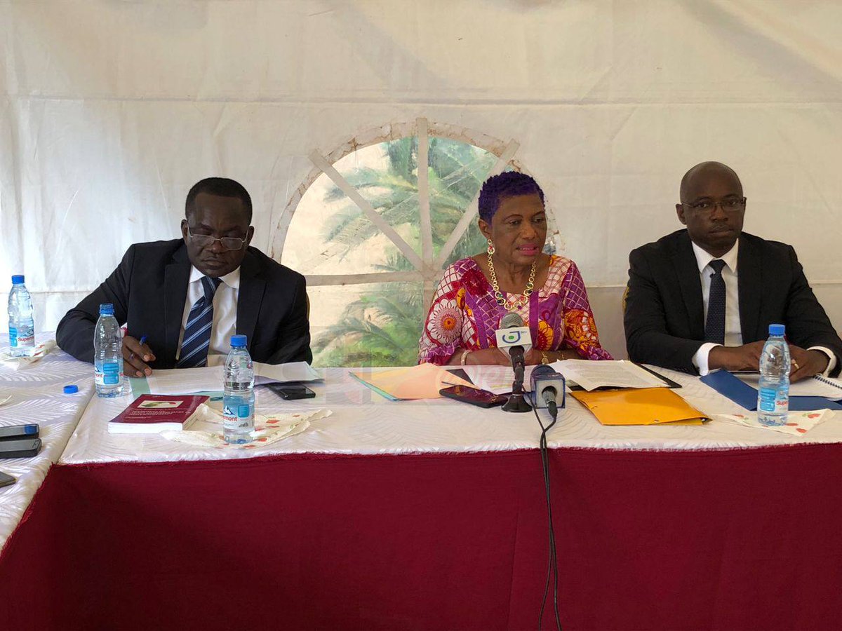CRTV_web's tweet photo. #PNDP
« Décentralisation et développement local: une analyse de la contribution du Programme National de Développement Participatif ( PNDP) ». Titre d’un ouvrage collectif qui vient de paraître aux éditions l’Harmattan sous la direction de Marie Madeleine Nga. https://t.co/M1EcXV1zu6