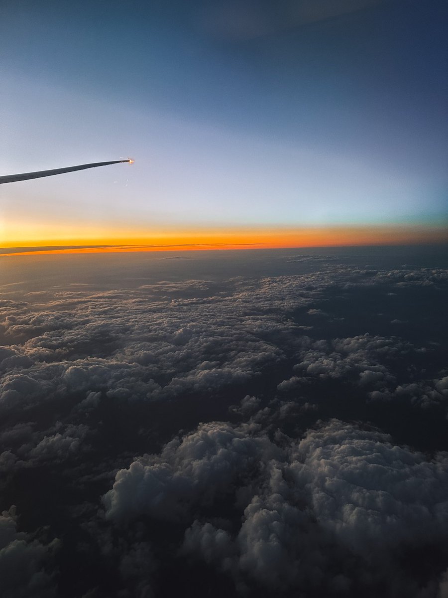 FL370, Atardecía camino a Istanbul 🌅