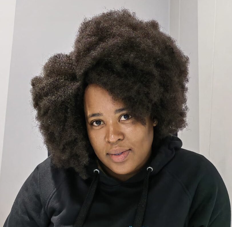 MolefeKeneuoe's tweet image. Big Hair Day!!