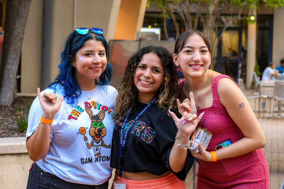Get ready for Kickback at the Union!

Join us on August 29th starting at 11am at the Student Union for a kickback to remember 🧡 💙 

Check out the rest of the schedule: bit.ly/3QcBhr4

#UTSA #UTSA27 #UTSARRDays