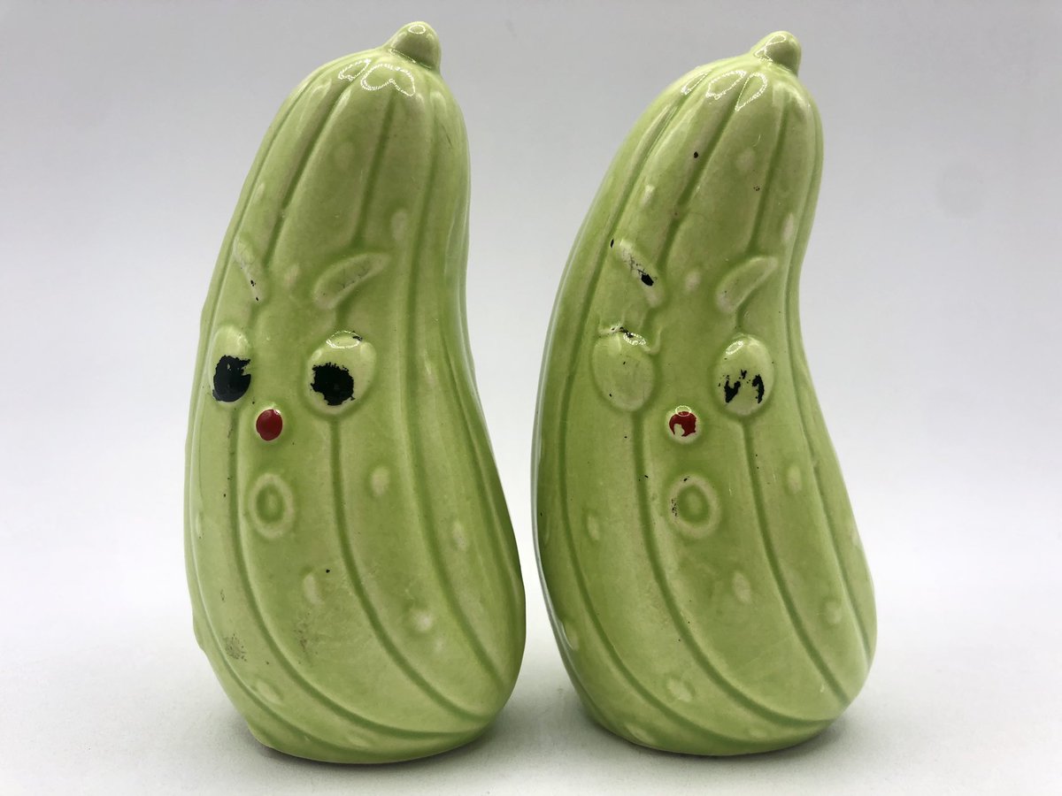 beezyandco's tweet photo. Angry pickle (or Cukes) salt & pepper shakers 🥒 Available on @Etsy @beezyandco - link in bio #etsy #angry #pickle #Cucumber #salt #pepper #shaker #midcentury #ceramic #anthropomorphic #angrypickle #angrycuke #wednesdaythought #whysoangry #etsyfinds #collectibles #salty #peppy https://t.co/J2WSObraR7