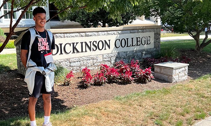 Meet student-athlete B.J. McNeil ’26, one of the college’s first Reynolds Scholars, and discover what he learned during his first year on campus. dson.co/3DD7EcK