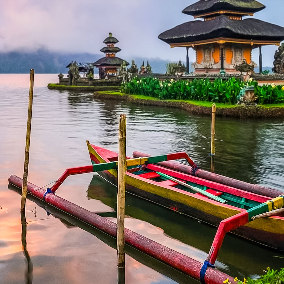 mcwevents's tweet photo. Consider a tropical paradise like Bali, Indonesia for your incentive trip. This culturally rich incentive travel destination blends natural beauty with lush landscapes, stunning beaches, and warm hospitality. 
#EventPlanning #EventProduction #IncentiveTrips https://t.co/mUPxT3iO7u