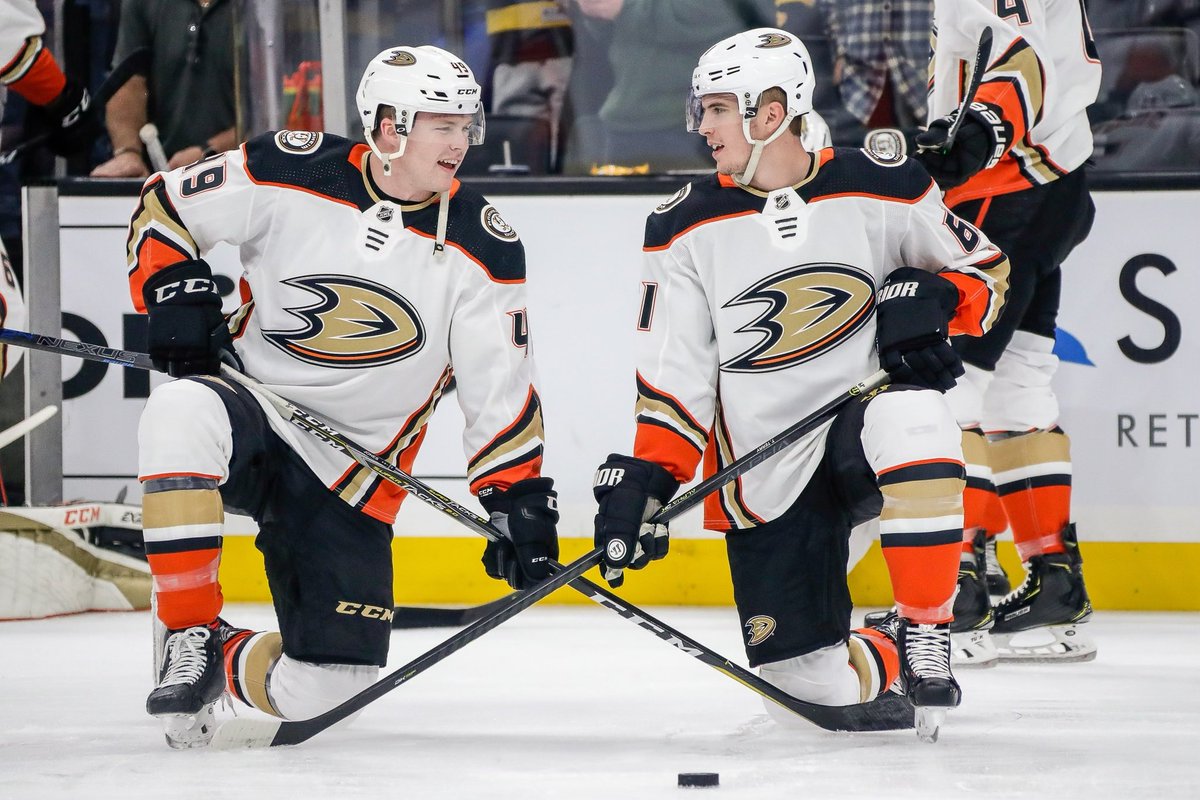 MAX JONES tweet media