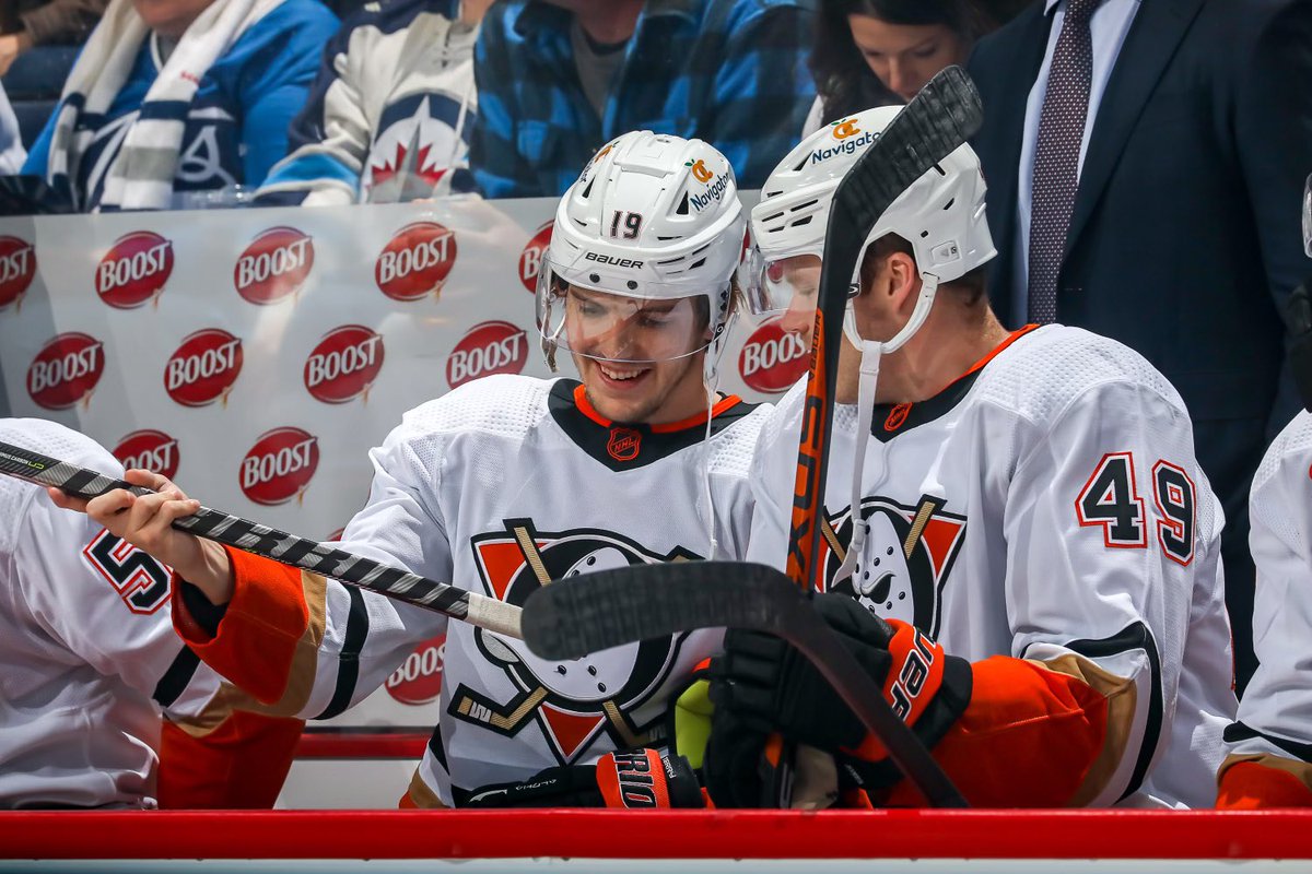 MAX JONES tweet media