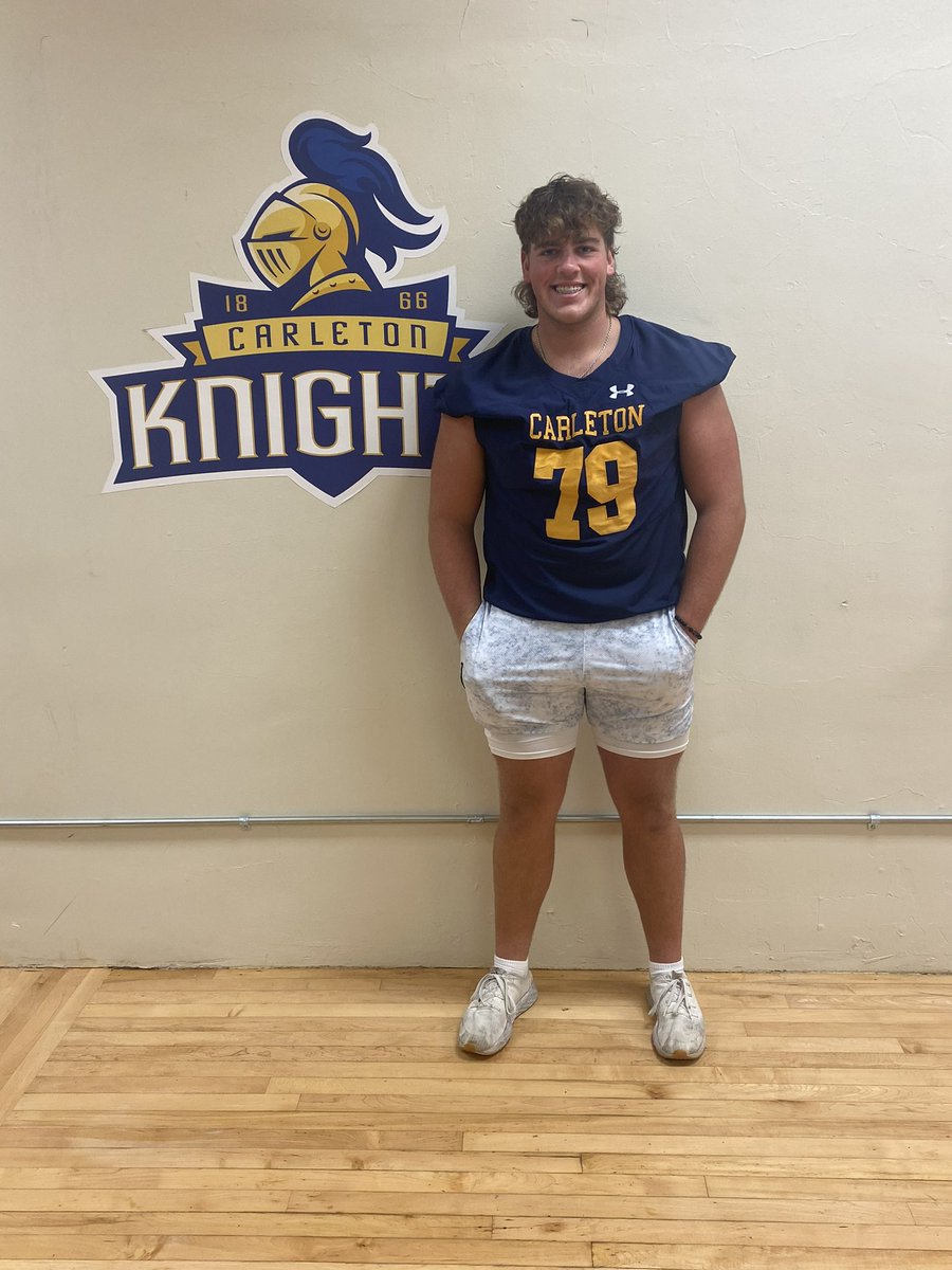 Had a great visit and campus tour at Carleton! <a href="/CarletonFB/">Carleton Football</a> <a href="/CoachJournell/">Tom Journell</a> <a href="/CoachBobDavies/">Coach Bob Davies</a> <a href="/CoachLeeXiong/">CoachDennisLeeXiong</a> <a href="/FootballTHS/">Timberland Football</a>