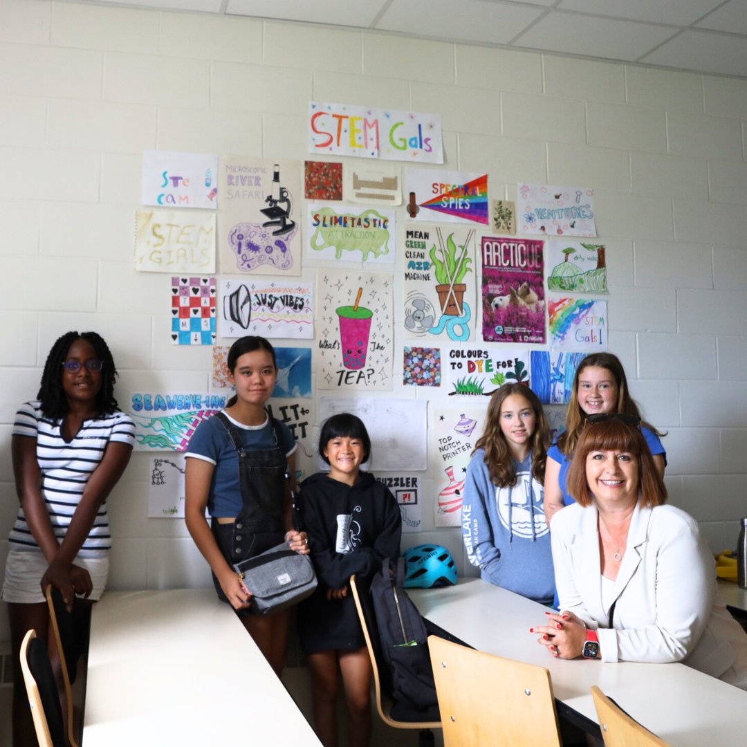 CarletonEngDesg's tweet photo. Thank you MP @mflalonde for visiting @virtualventures during #STEMCampWeek! We had a blast giving you a tour of our space and showing you how we spark a curiosity in STEM for our youth. 💡 https://t.co/B96g8DS693