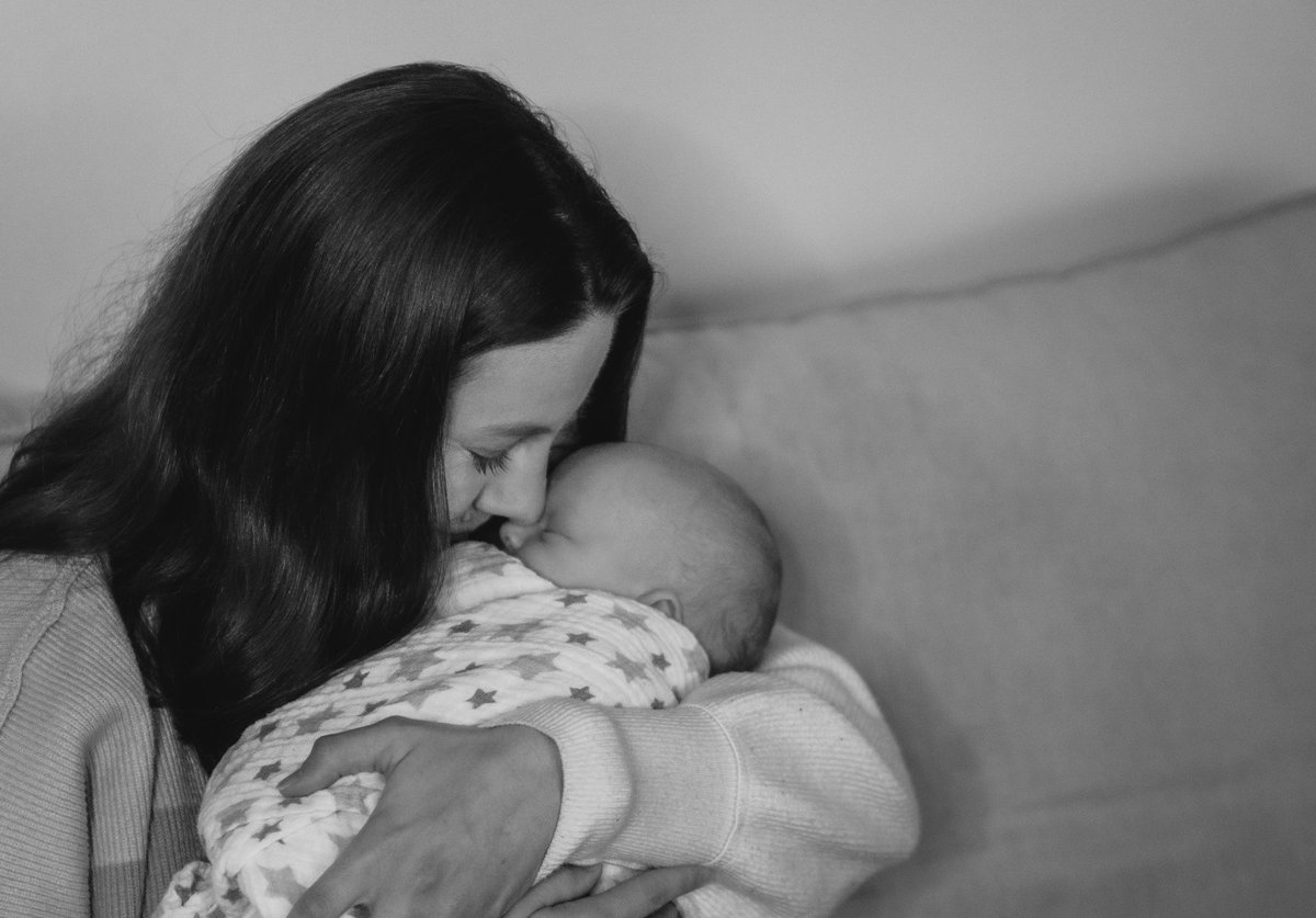 Happy #WorldBreastfeedingWeek! 🎉 Now let's do a better job of actually supporting breastfeeding mothers 🤱