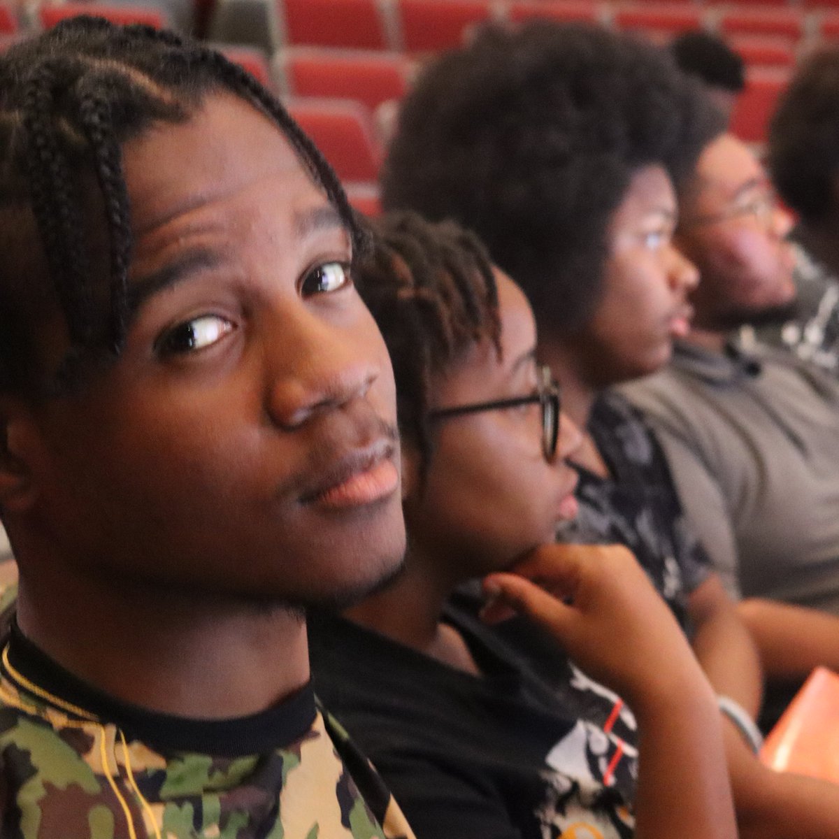 PLJBroadcasting's tweet photo. Class of 2024 Senior Orientation #PLJHS #percyljulianhighschool #studentlife https://t.co/DYhHLLZUuy