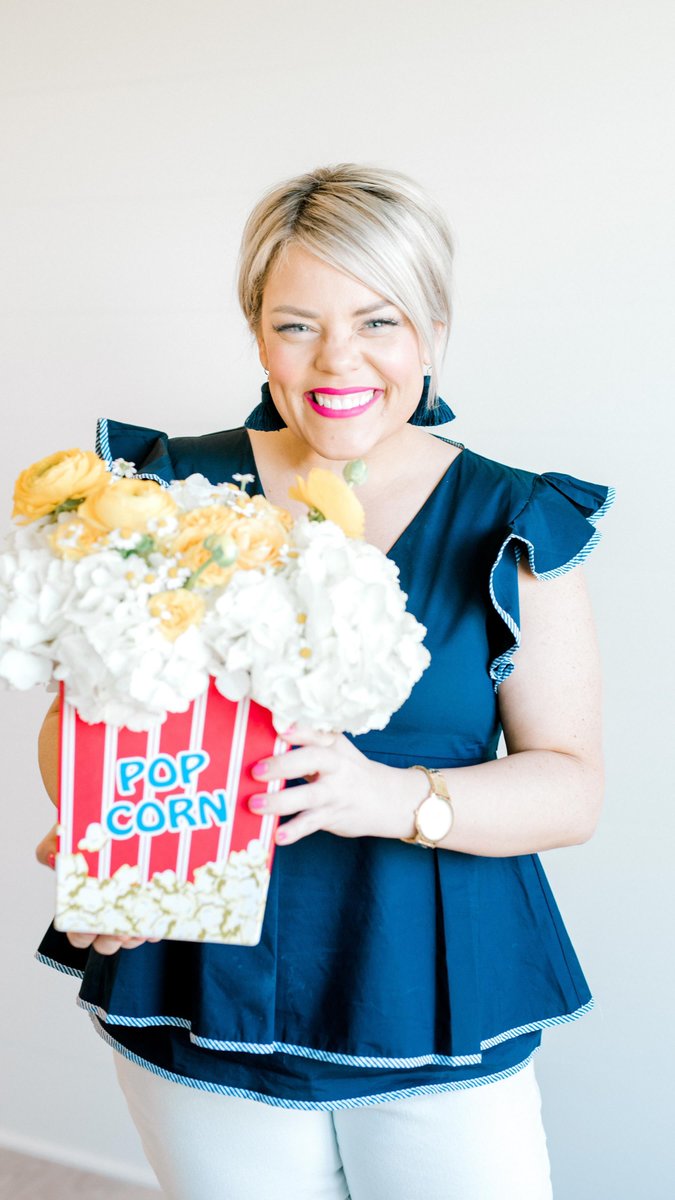 Making workwear look elevated on a budget!! Comment LINKS for shopping info! 

#certifiedcelebrator #amazonfashionfinds #workware #amazonoutfit read more -> instagram.com/reel/Cvc20UxNi…