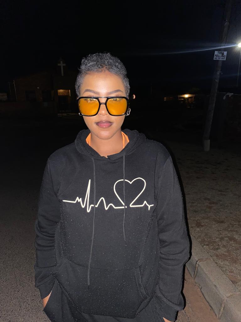 tibane_pretty's tweet photo. 𝐌𝐢𝐧𝐚 𝐧𝐠𝐢𝐦𝐮𝐡𝐥𝐞 𝐬𝐡𝐚𝐦𝐞.😍📍 https://t.co/aplb6pF1Z7